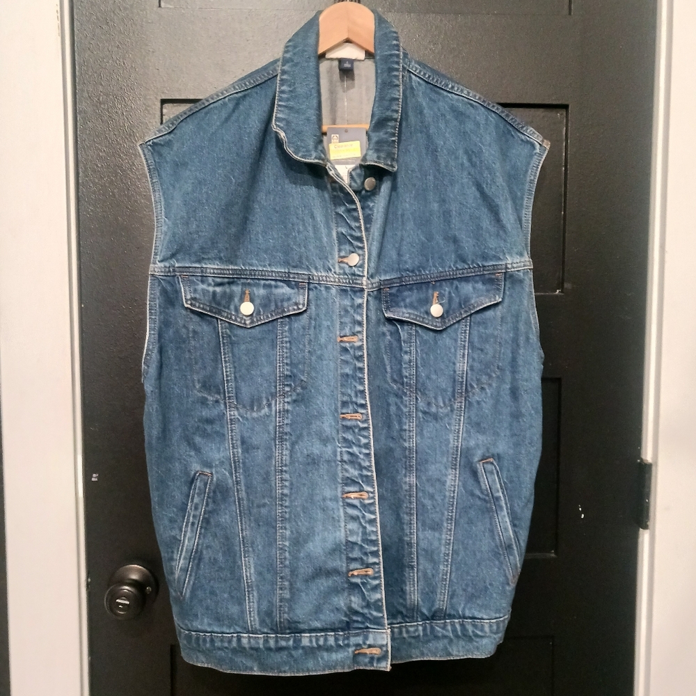 Universal Thread Men's Medium Wash Blue Denim Button-Up Vest